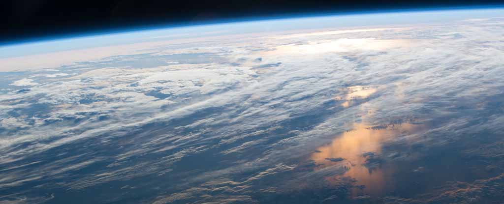 Terra vista da Estação Espacial Internacional em junho de 2016