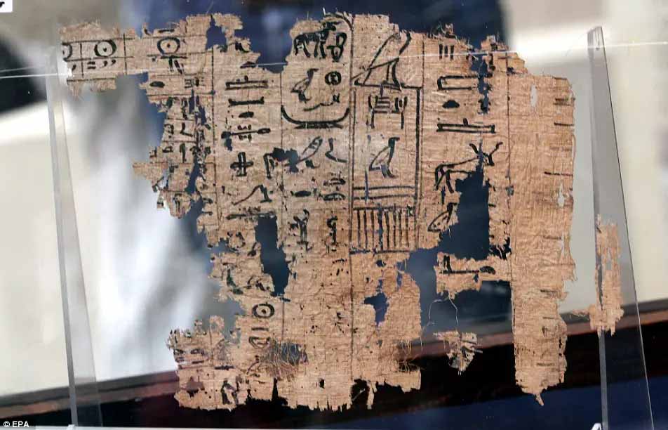 Papiro revela como a grande pirâmide foi construída 4