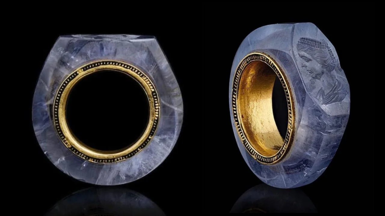 O anel de safira de 2.000 anos do imperador romano Calígula