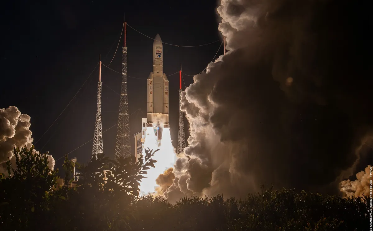 A Ariane 5 é lançada pela última vez