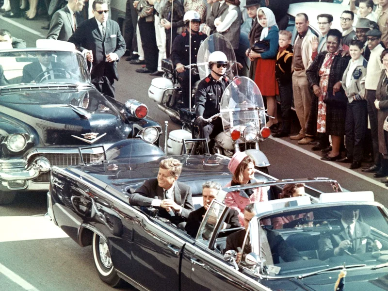 Arquivo da CIA Desclassificado Vincula Assassinato de JFK a OVNIs