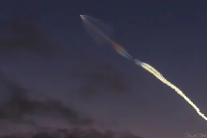 Força Espacial dos EUA abre buraco na ionosfera