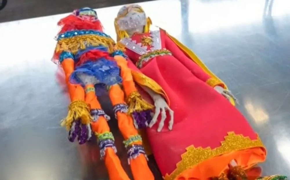 Peru apreende múmias de três dedos disfarçadas de bonecas
