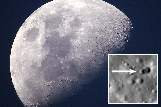 OVNI na Lua Revelado como parte de Foguete Chinês