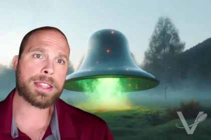 OVNI que caiu na Itália tem formato de sino, diz David Grusch