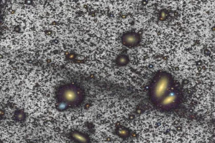 Detectado um fluxo gigante de estrelas entre galáxias