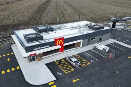 McDonald's no "meio do nada" gera teorias da conspiração