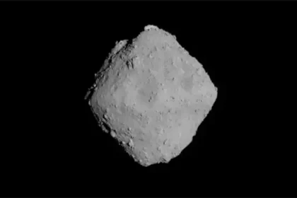 Origem das moléculas orgânicas presentes no asteroide Ryugu