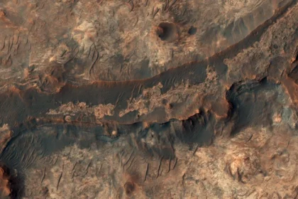 Rover Chinês detectou estruturas poligonais em Marte